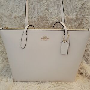 Coach Ivory Leather Tote Bag